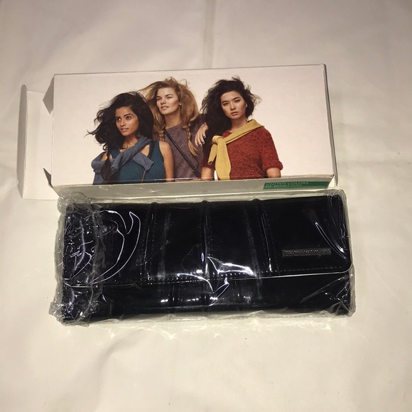 Unused unopened clutch - Picture 2 of 4